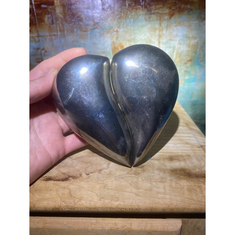 Vintage Silver Plated Heart Shaped‎ Jewelry Trinket Box Red Velvet Lining Split